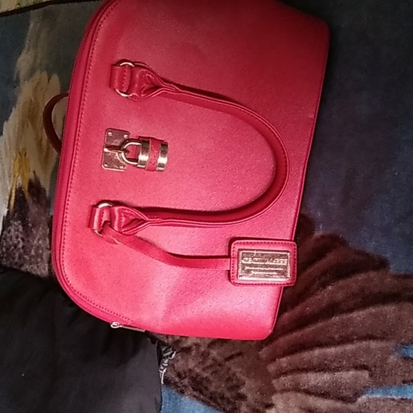 Cecil Mcbee Red Hand  Bag - Picture 4 of 4